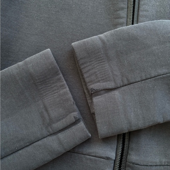 Lululemon Going Places Hooded Women's Black Jacket Size 6/8 - Picture 8 of 9